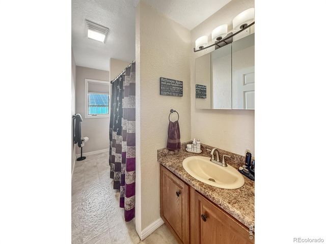 133 S Morlan Avenue, Holyoke, CO 80734