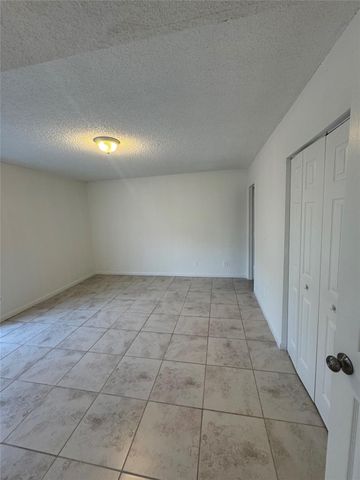 3331 NW 101st Avenue 3331, Coral Springs, FL 33065