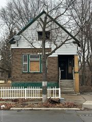 5659 Frontenac Avenue, Detroit, MI 48211