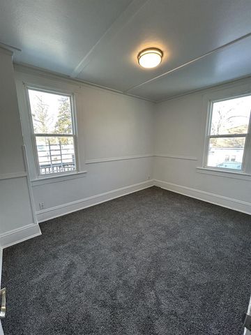 160 S HICKORY STREET, Fond Du Lac, WI 54935