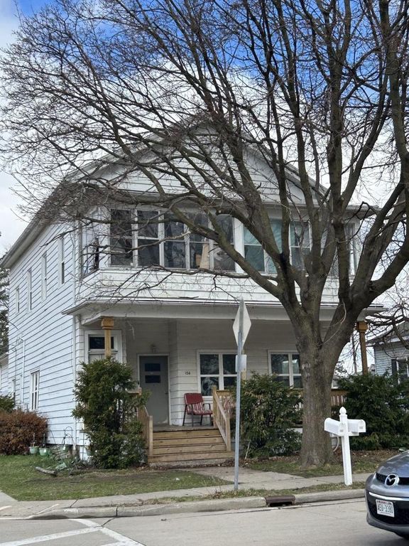 160 S HICKORY STREET, Fond Du Lac, WI 54935