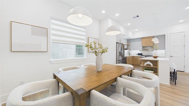 606 Skyland Terrace Way, Houston, TX 77009