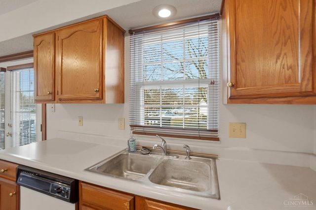 1185 Bonniebrook Drive, Miamisburg, OH 45342