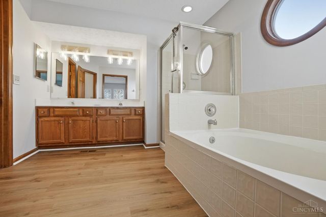 1185 Bonniebrook Drive, Miamisburg, OH 45342