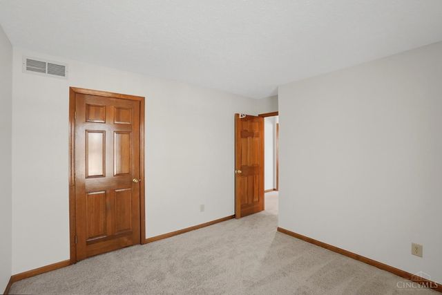 1185 Bonniebrook Drive, Miamisburg, OH 45342