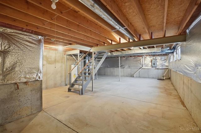 1185 Bonniebrook Drive, Miamisburg, OH 45342