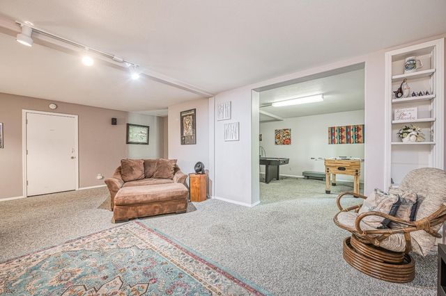 41228 Heartwood Lane, Shaver Lake, CA 93664