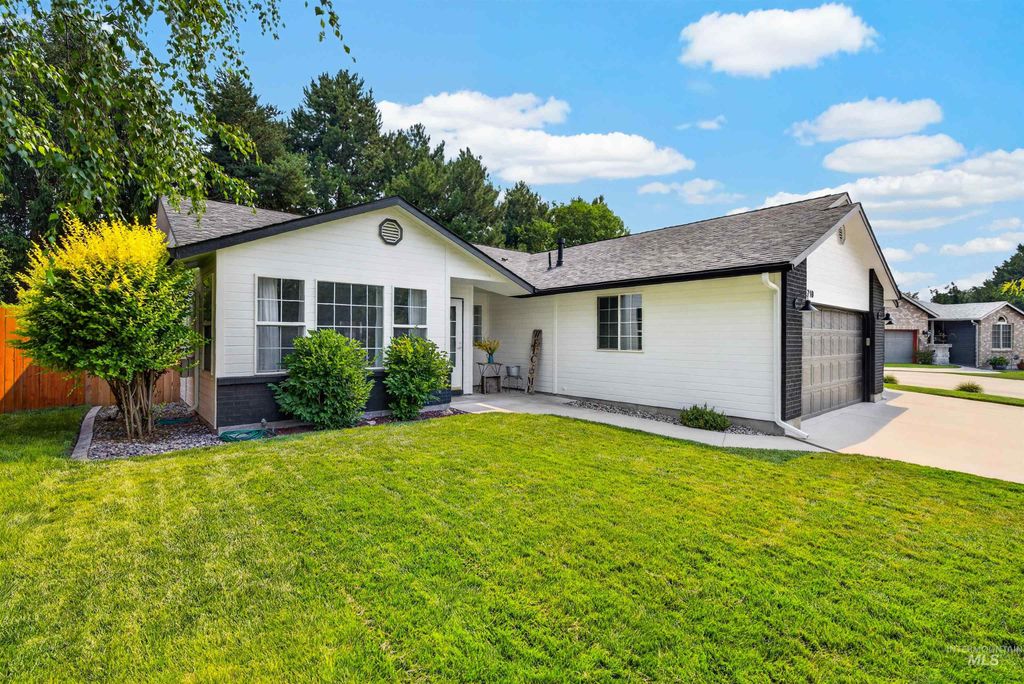719 W Roberts Avenue, Nampa, ID 83651 photo 4