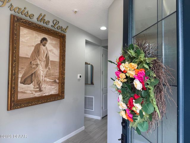173 Old Moss Circle, Deland, FL 32724