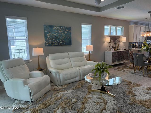 173 Old Moss Circle, Deland, FL 32724