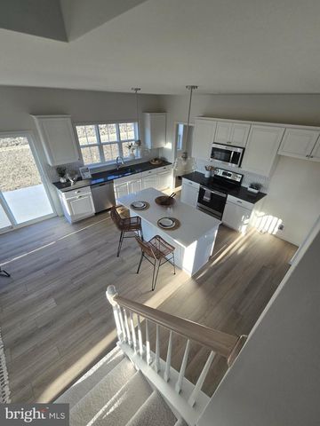 216 COPPER RIDGE DR, Newmanstown, PA 17073