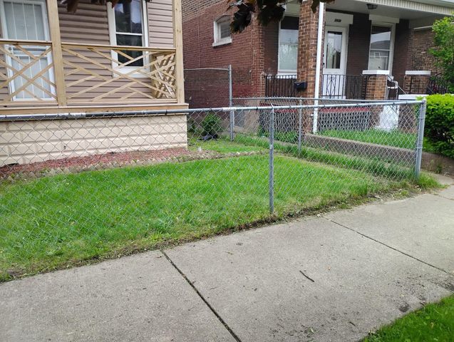 3932 Pulaski Street, East Chicago, IN 46312