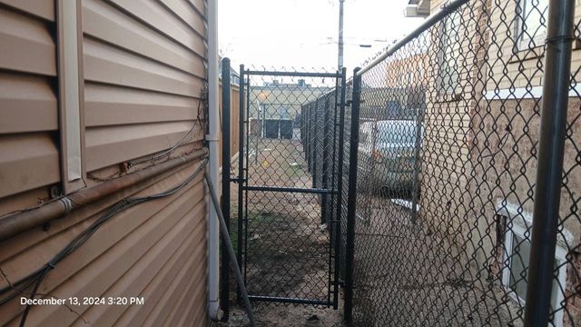 3932 Pulaski Street, East Chicago, IN 46312