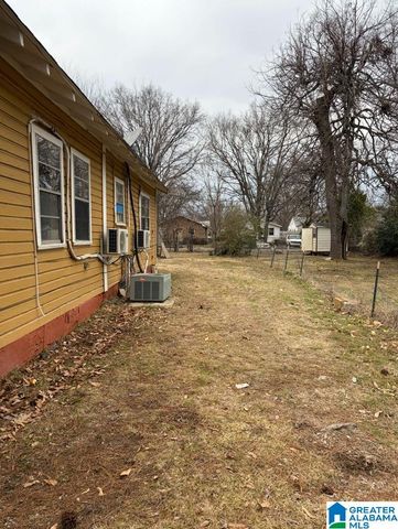 12 4TH AVENUE SW, Birmingham, AL 35211