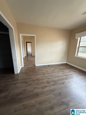 12 4TH AVENUE SW, Birmingham, AL 35211