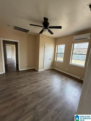 12 4TH AVENUE SW, Birmingham, AL 35211
