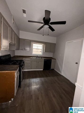 12 4TH AVENUE SW, Birmingham, AL 35211