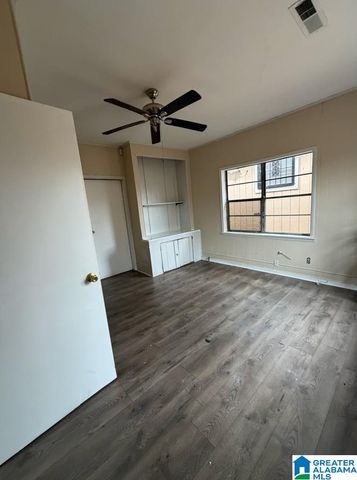 12 4TH AVENUE SW, Birmingham, AL 35211
