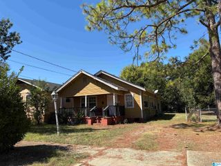 12 4TH AVENUE SW, Birmingham, AL 35211