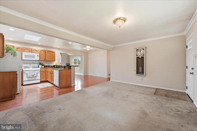 1988 CHESTNUT HILL RD, Mohnton, PA 19540