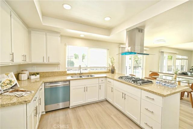 13728 Carleton, Cerritos, CA 90703