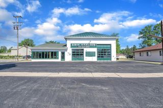 9771 S Dixie Highway, Erie, MI 48133