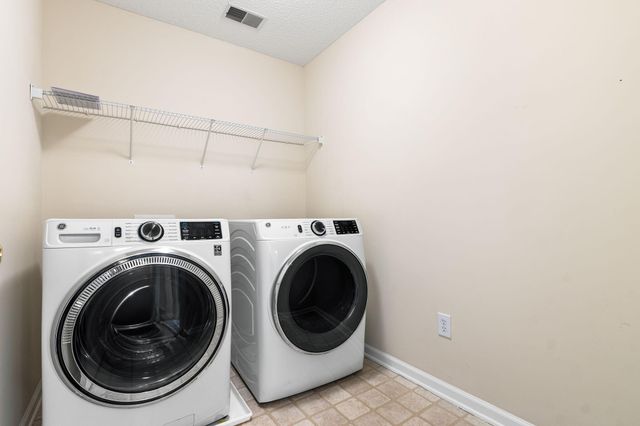 8637 Madelyn Street, North Charleston, SC 29406