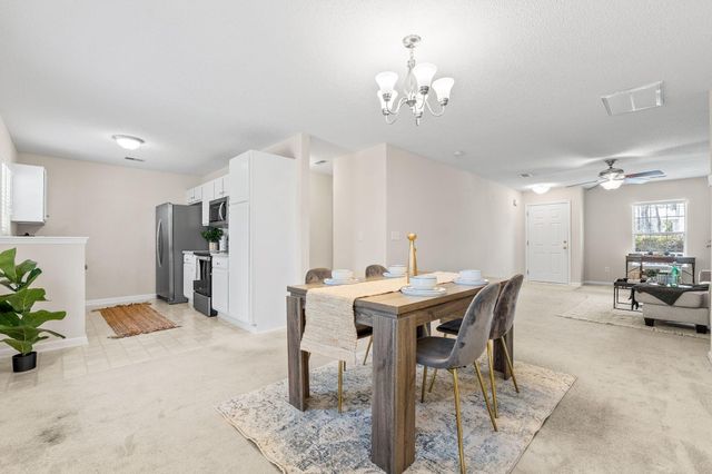 8637 Madelyn Street, North Charleston, SC 29406