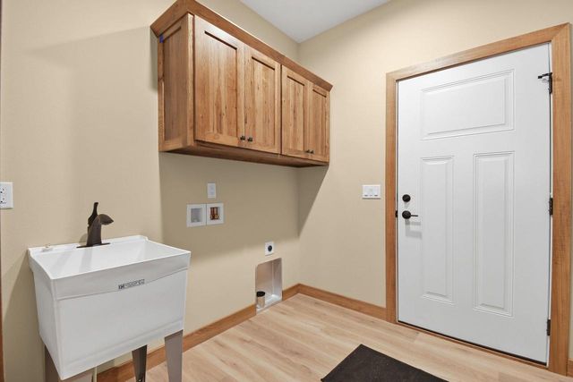 217 Dale Drive, Lodi, WI 53555