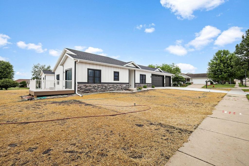 217 Dale Drive, Lodi, WI 53555