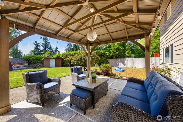 16711 NE 6th Place, Bellevue, WA 98008