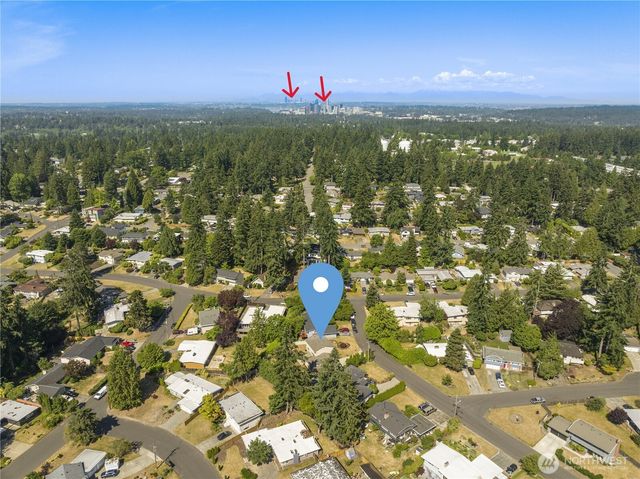 16711 NE 6th Place, Bellevue, WA 98008