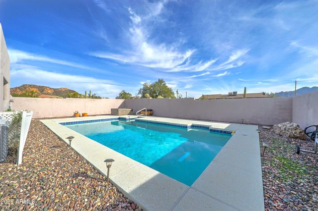 132 E KANIKSU Street, Apache Junction, AZ 85119