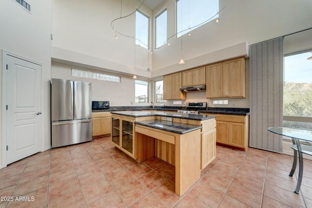 132 E KANIKSU Street, Apache Junction, AZ 85119