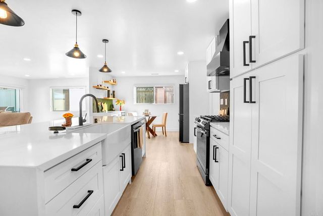 953 Maria Way, Chula Vista, CA 91911