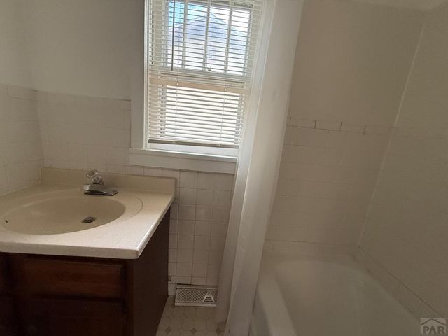 534 Acero Ave, Pueblo, CO 81004