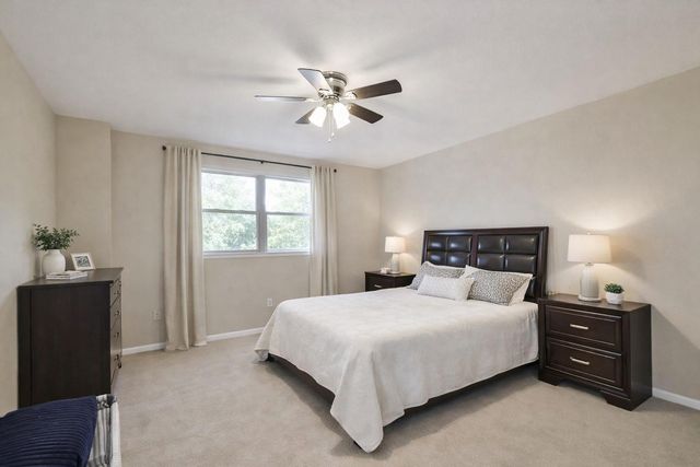 2253 River Valley Drive, West Columbia, TX 77486