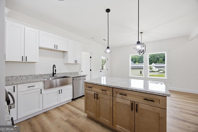 126 Washington Street, Dalton, GA 30721