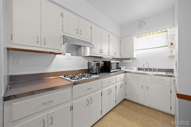 2300 Edwards Street, Granite City, IL 62040