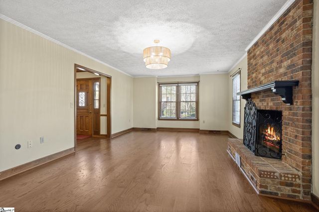 1202 Plantation Drive, Simpsonville, SC 29681