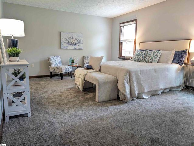 1202 Plantation Drive, Simpsonville, SC 29681