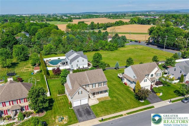 2784 Clark Place, Forks Twp, PA 18040