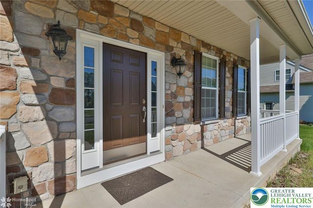 2784 Clark Place, Forks Twp, PA 18040