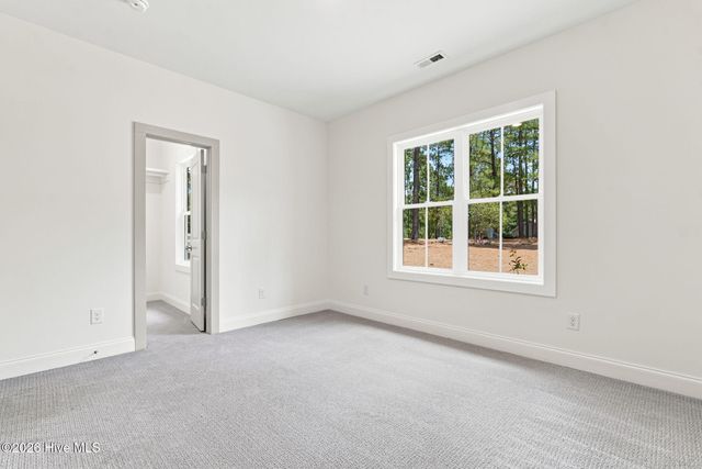 128 Banbridge Drive, West End, NC 27376