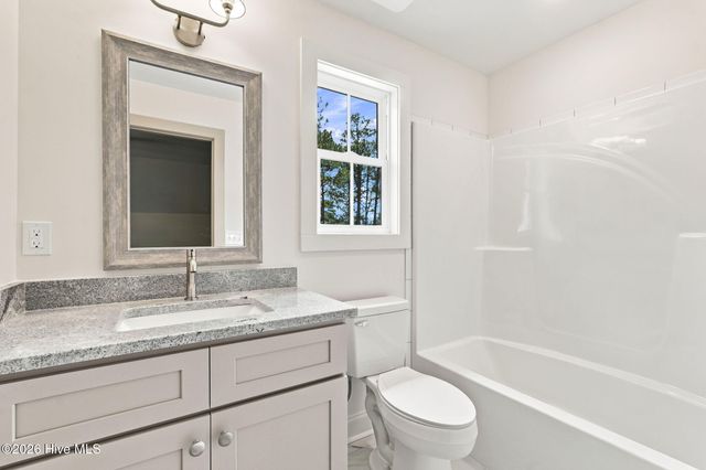 128 Banbridge Drive, West End, NC 27376