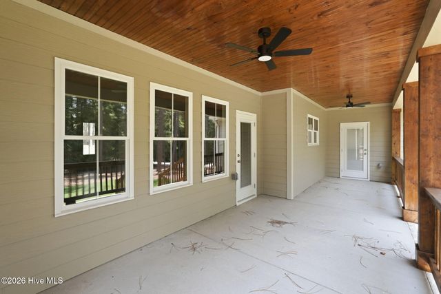 128 Banbridge Drive, West End, NC 27376