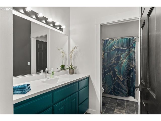 526 Nw MARLBOROUGH Ave, Portland, OR 97210