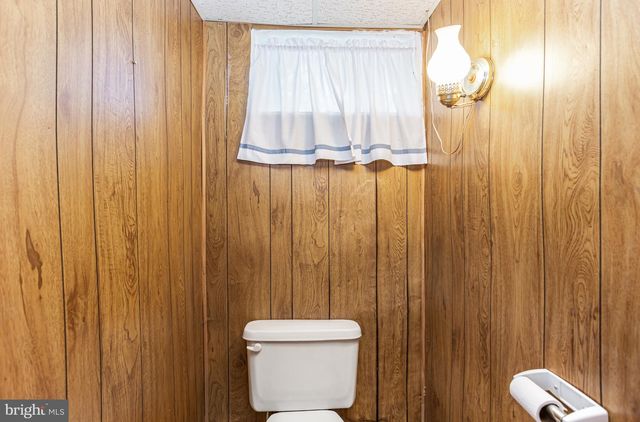 4234 NECKER AVE, Baltimore, MD 21236