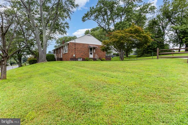 4234 NECKER AVE, Baltimore, MD 21236