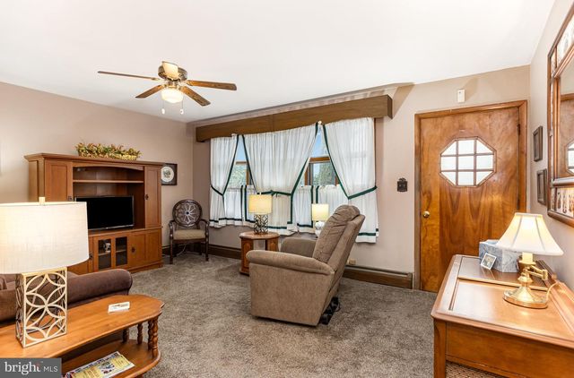 4234 NECKER AVE, Baltimore, MD 21236